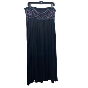 Boho Womens Szie 1X Embroidered Maxi Skirt